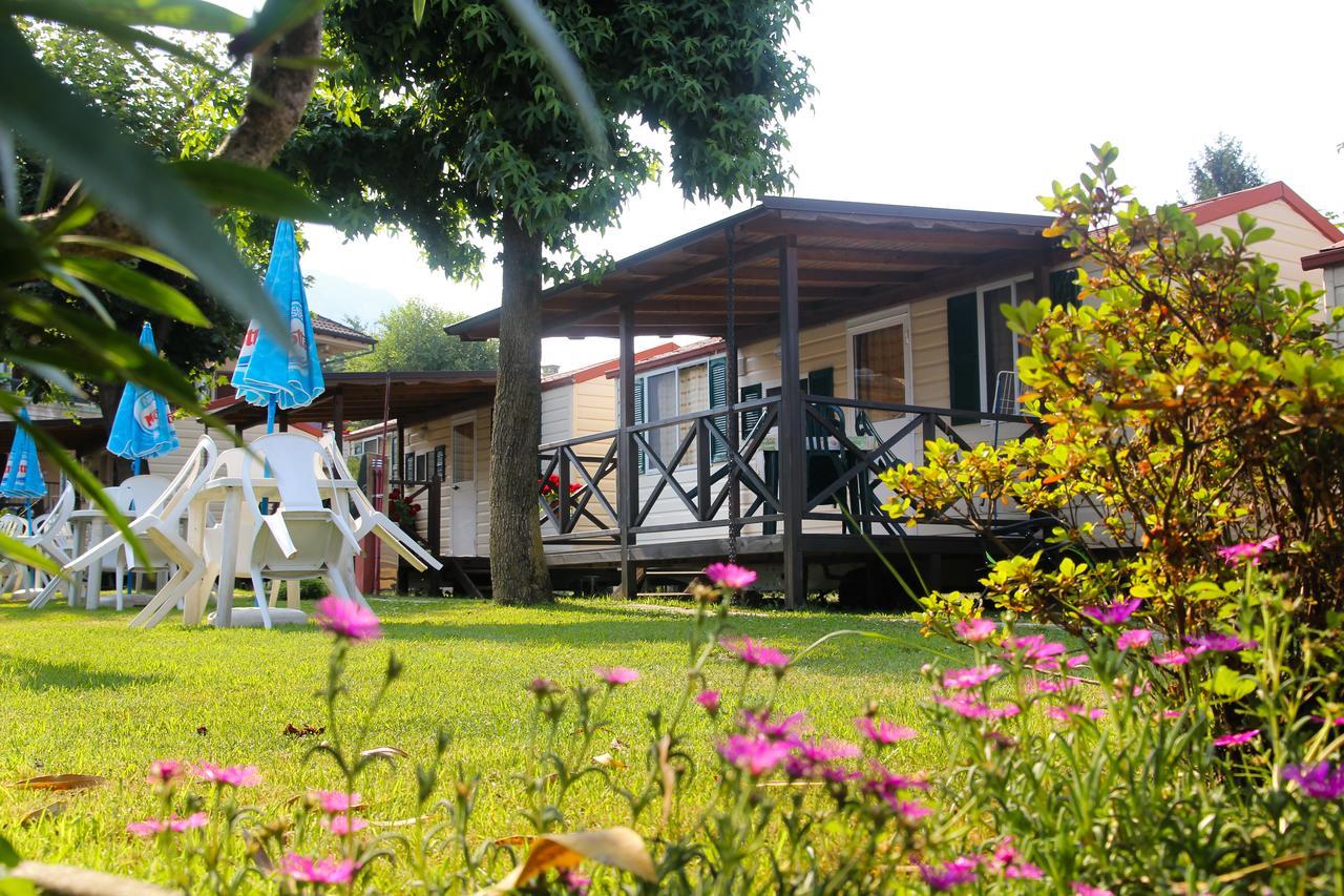 Camping Parisi Baveno Ruang foto